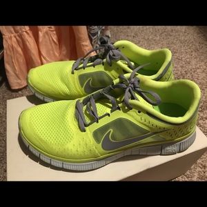 Women’s Nike free size 11.5 neon